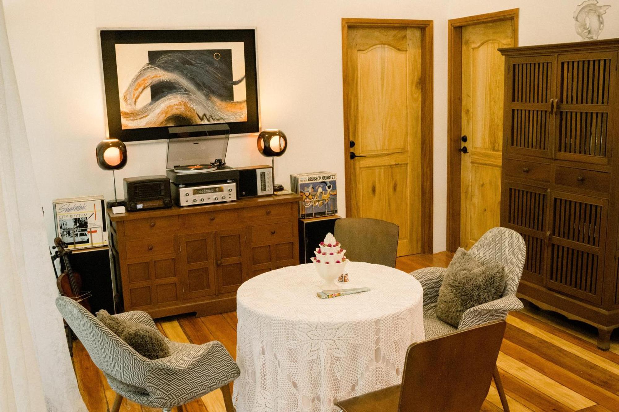 Balai Benedicere Bed & Breakfast Bacnotan Εξωτερικό φωτογραφία